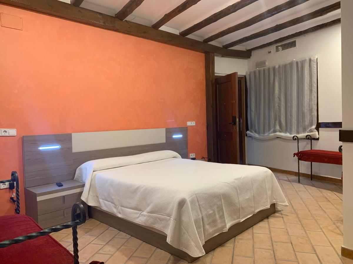 Hostal Poeta Machado Hotel Baeza Kültér fotó